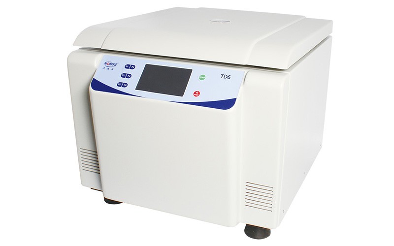 上海盧湘儀臺(tái)式低速離心機(jī)TD6（LCD）